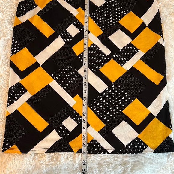 MOA Collection Black/Gold/White Straight Skirt NWOT 1188 - Picture 7 of 7